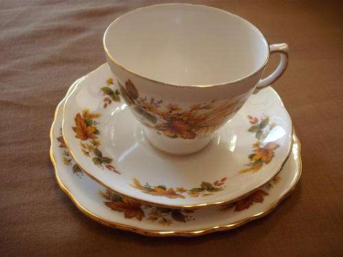 Queen Anne fine bone china TRIO excellent condition