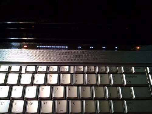 HP PAVILION DV6 ENTERTAINMENT LAPTOP + FREE GIFTS