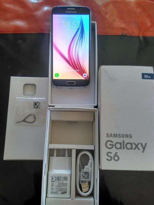 SAMSUNG GALAXY S6 32GB,IMMACULATE,BLK SAPPHIRE,FULL BOX,WIRELESS CHARGER AND MYSTERY GIFT,WARRANTY