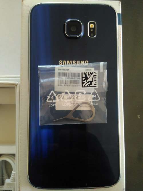 SAMSUNG GALAXY S6 32GB,IMMACULATE,BLK SAPPHIRE,FULL BOX,WIRELESS CHARGER AND MYSTERY GIFT,WARRANTY