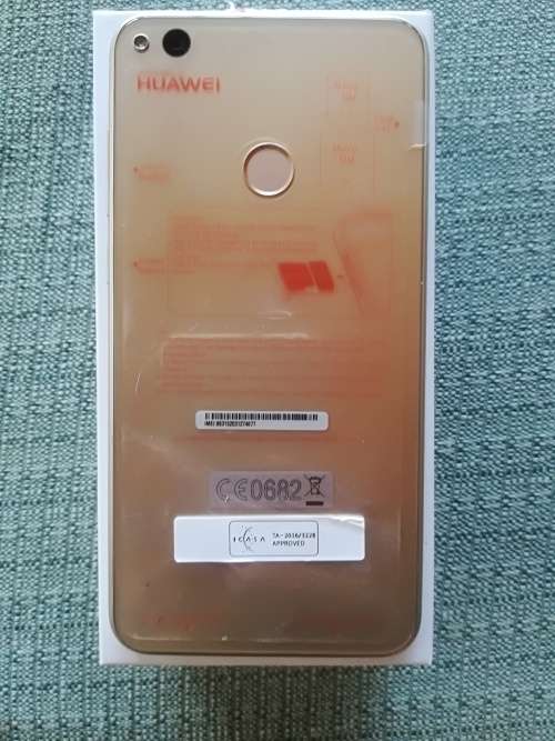 HUAWEI P8 LITE 2017,SINGLE SIM,GOLD,10/10,BOX,ACCESSORIES,WARRANTY,LOCAL,