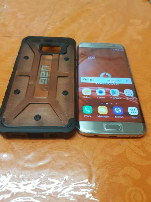 SAMSUNG GALAXY S7 EDGE 32GB,SILVER TITANIUM,PRISTINE CONDITION,BOX AND ALL ACCESSORIES