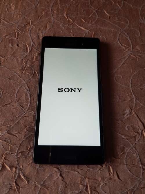 SONY EXPERIA M4 AQAU,BLACK,LIKE NEW CONDITION,CHARGER AND USB CABLE,LOCAL