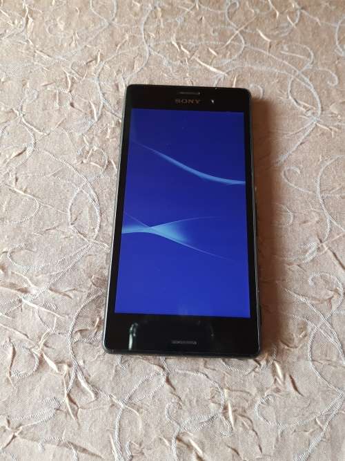 SONY EXPERIA M4 AQAU,BLACK,LIKE NEW CONDITION,CHARGER AND USB CABLE,LOCAL