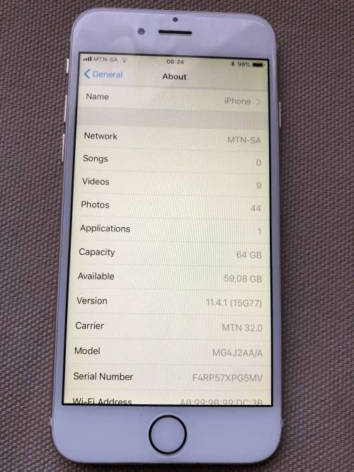 iPhone 6 64GB, 9.9/10,GOLD/WHITE,TEMPERED GLASS SCREEN PROTECTOR,CHARGER,USB CABLE,EARPHONES,LOCAL