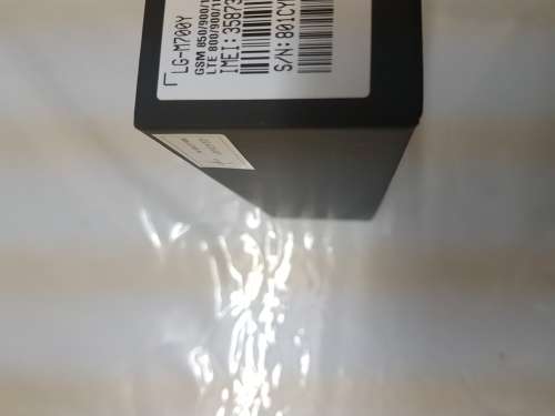 LG Q6 32GB,PLATINUM COLOUR,SEALED BOX