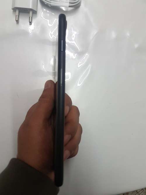 iPhone 7 PLUS 128GB, BRAND NEW CONDITION,MATT BLACK,CHARGER AND USB CABLE, 10/10