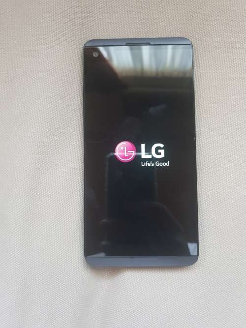 LG V20 64GB,4GB RAM,TITANIUM,FREE ACCESSORIES,10/10 PHYSICAL CONDITION