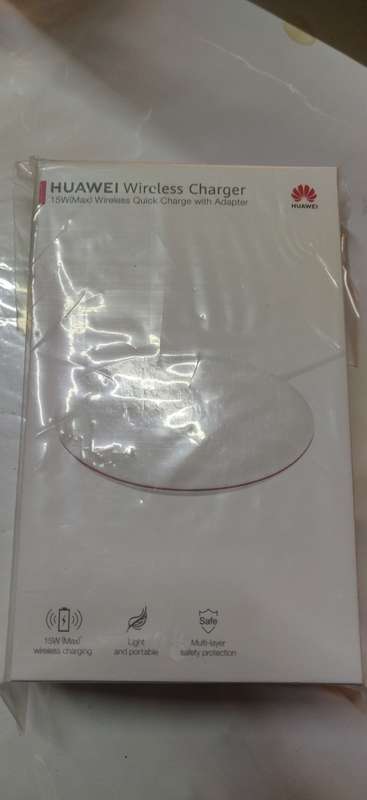 HUAWEI WIRELESS CHARGER IN FACTORY SEALED BOX