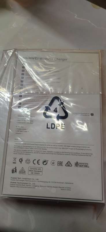 HUAWEI WIRELESS CHARGER IN FACTORY SEALED BOX