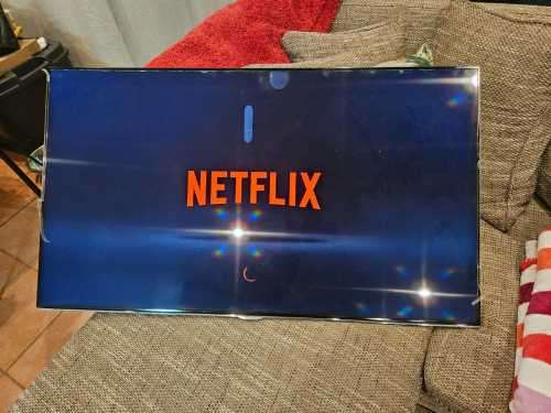 SAMSUNG 46 INCH LED TV, UA46H7000ATXXA, SMART 3D, PLEASE READ DESCRIPTION AND SEE PICS.