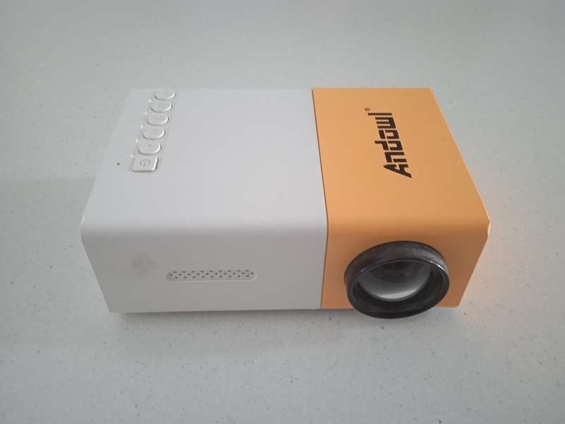 Andowl Mini Portable projector