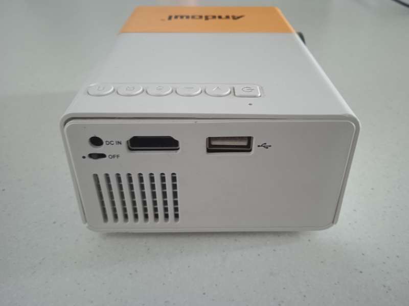 Andowl Mini Portable projector