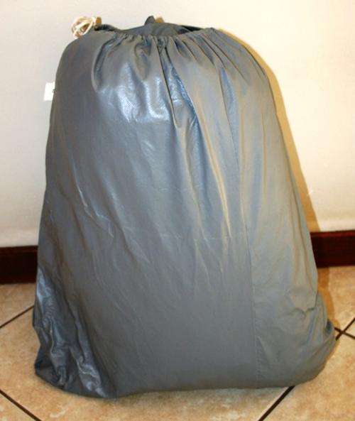 Car Cover "protectin from the elements"