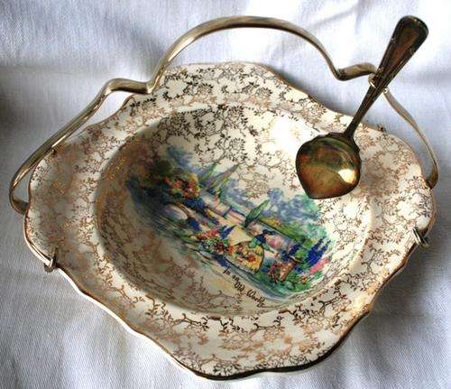 Sandlandware - Hanley- On an olde world Garden Jam server