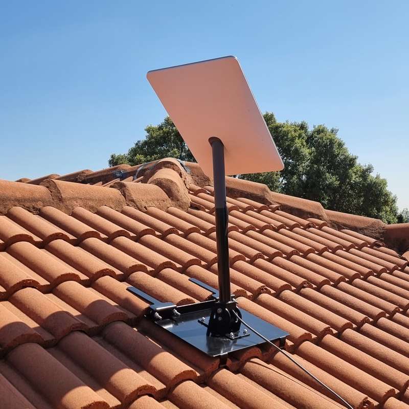 Starlink Roof Mount Base Plate + Pole