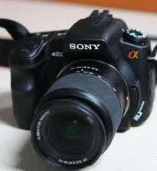 Sony Alpha A200 Camera Bundle