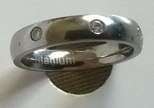 UNISEX Solid Titanium CZ ring size 7