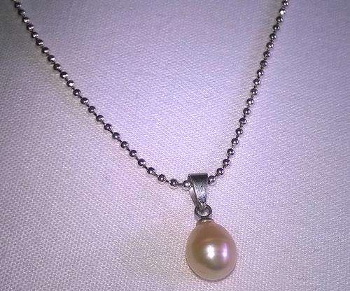 Freshwater Pearl and Silver chain