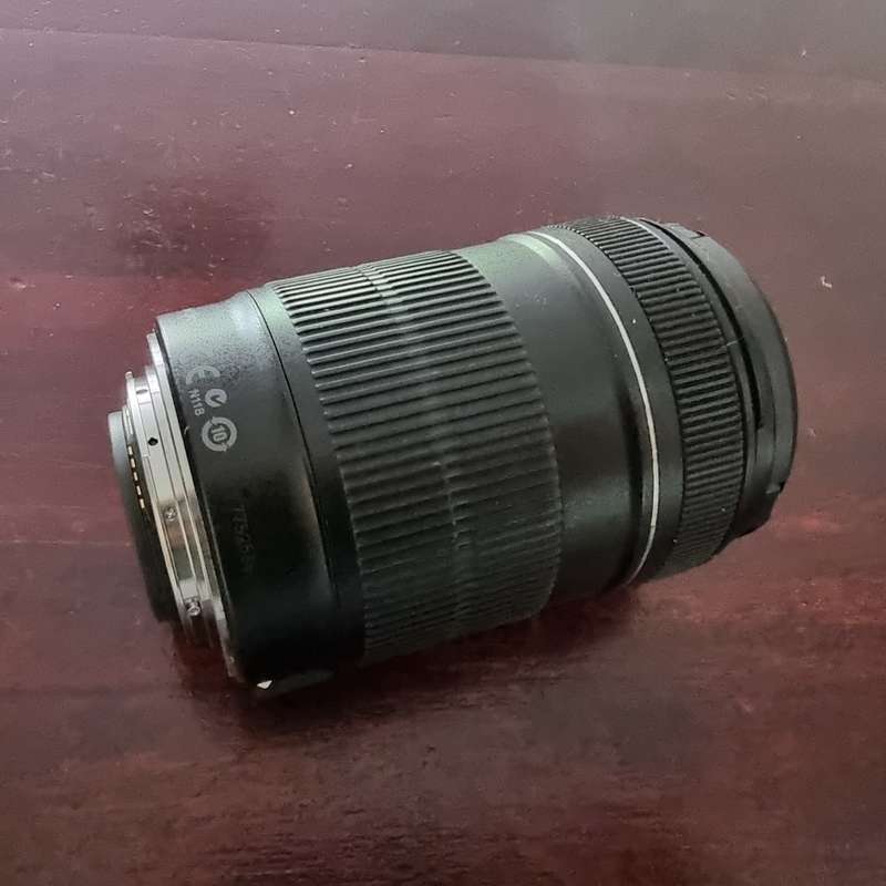 Canon EOS 550D with Canon EF-S 18-135mm lens (67mm)