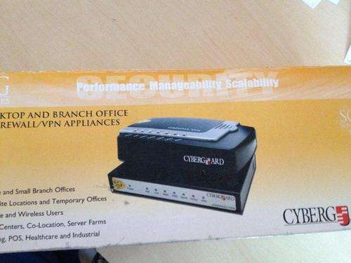 CYBERGUARD SG 300 FIREWALL