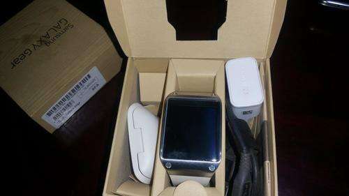 SAMSUNG GALAXY GEAR SM V700