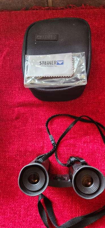 Steiner 10x26 Safari Binoculars in Canvas Case