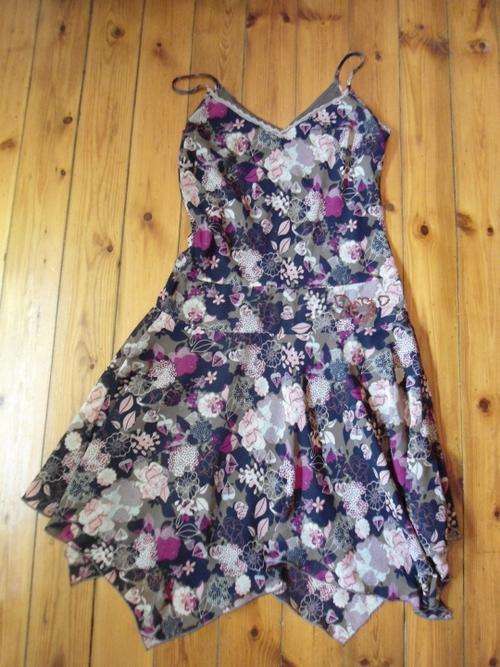 GEORGE (UK Brand) Beautiful summer brown floral smart dress Size 12