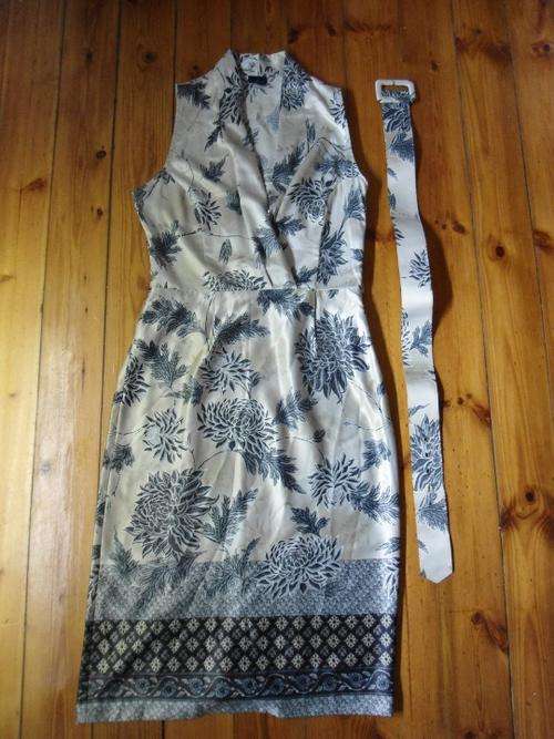DANIEL HECHTER PARIS - Stunning Formal Dress - Size 32