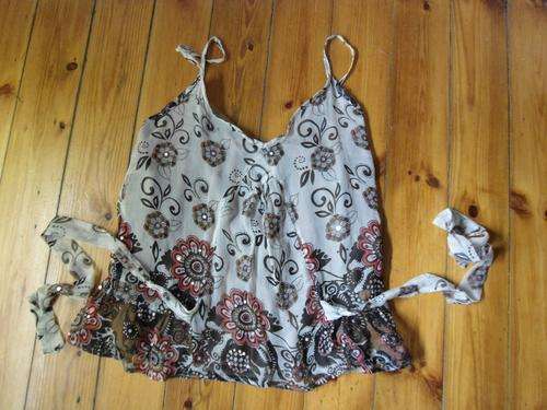 BELAIR France Gorgeous Smart flowy top Size 12