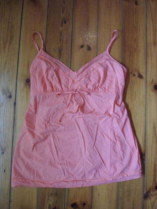 Woolworths peachy adjustable strap 100% cotton top size 10