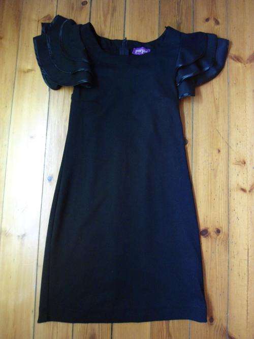 Dorothy Perkins Black Dress Size S-M (size 10)