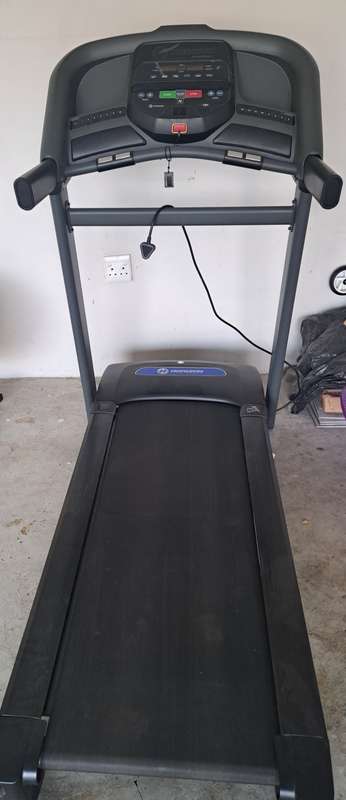 Treadmill - Horizon T101