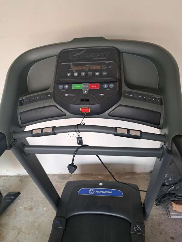 Treadmill - Horizon T101