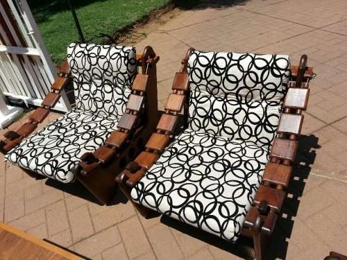 Solid Wooden 5 Seater Couch (INCL COFFEE TABLE)