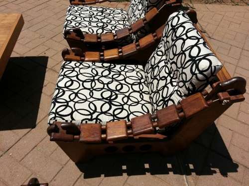 Solid Wooden 5 Seater Couch (INCL COFFEE TABLE)