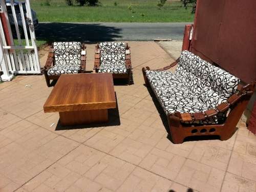 Solid Wooden 5 Seater Couch (INCL COFFEE TABLE)