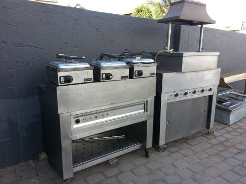 Restaurant Kitchen Equipment (Bulk Lot 7 x Items).