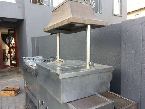 Restaurant Kitchen Equipment (Bulk Lot 7 x Items).