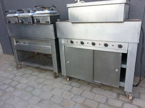 Restaurant Kitchen Equipment (Bulk Lot 7 x Items).
