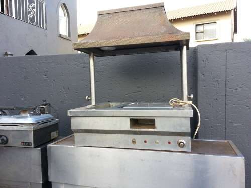 Restaurant Kitchen Equipment (Bulk Lot 7 x Items).
