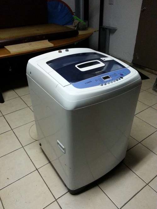 Samsung fully Automatic washing machine WA13R3