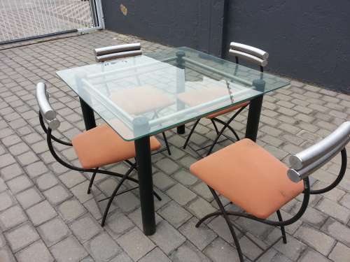 Glass 4 Seater