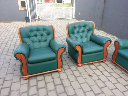 Green Leather Lounge Suite