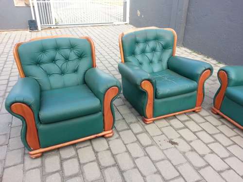 Green Leather Lounge Suite