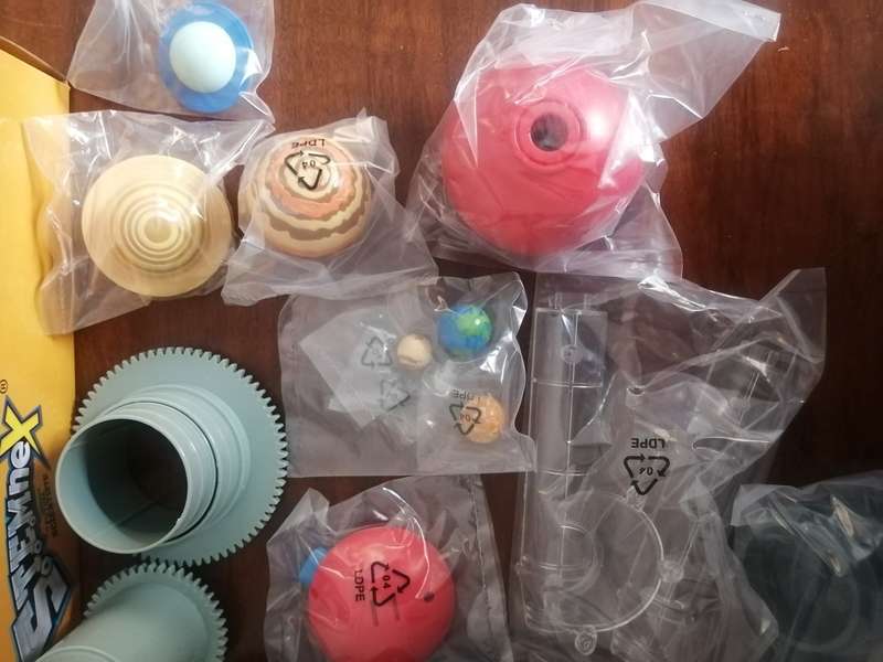 Solar system with projector