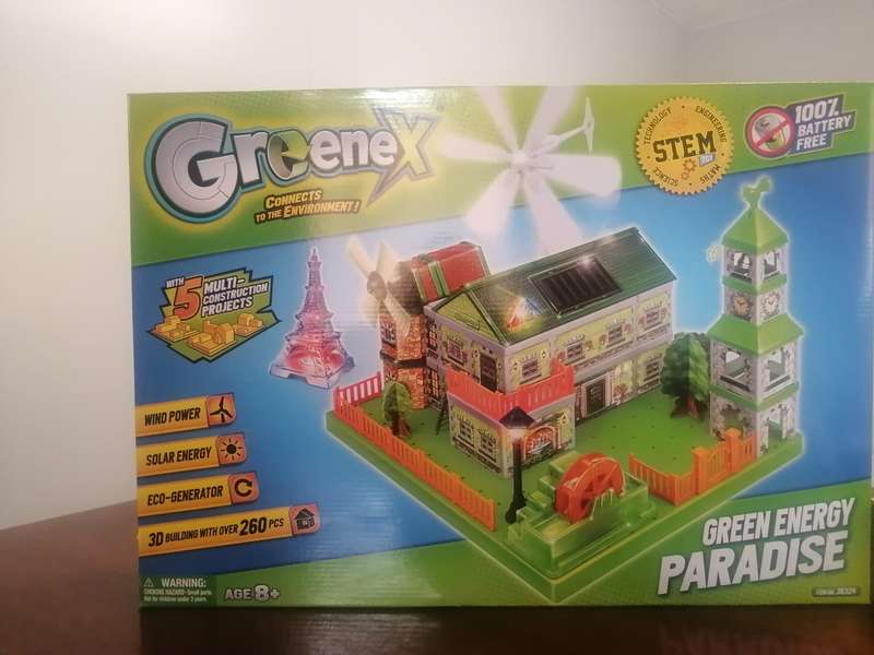 Green Energy Paradise SOLAR HOUSE