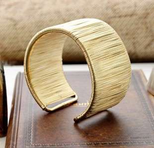LOCAL STOCK HANDCRAFT FASHION 18K GOLD PLATED BRACELET FOR PARTY