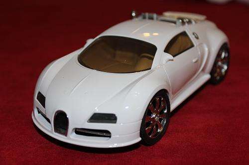 I-Pod Car - White: Stereo, FM Radio, Mp 3, USB