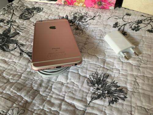 iPhone 6S Rose Gold (32GB ) *EXCELLENT CONDITION* + packaging & accessories iPhone 6S Plus Silver